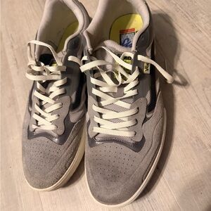 Vans Ave 2.0 Suede